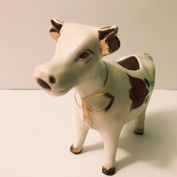 Vintage Ceramic Cow Creamer Red Tulip  Figurine 8 Inch Long - Picture 2 of 16